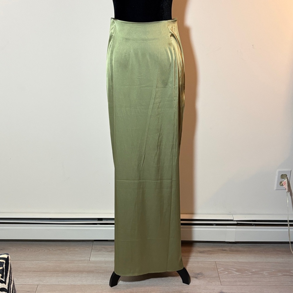 Source Unknown Light Green Maxi Skirt
